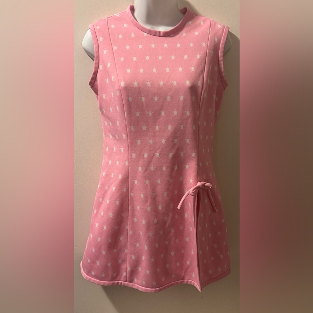 Authentic Vintage Nancy Green 2-piece Tennis Babydoll Outfit in Barbie Pink S-M